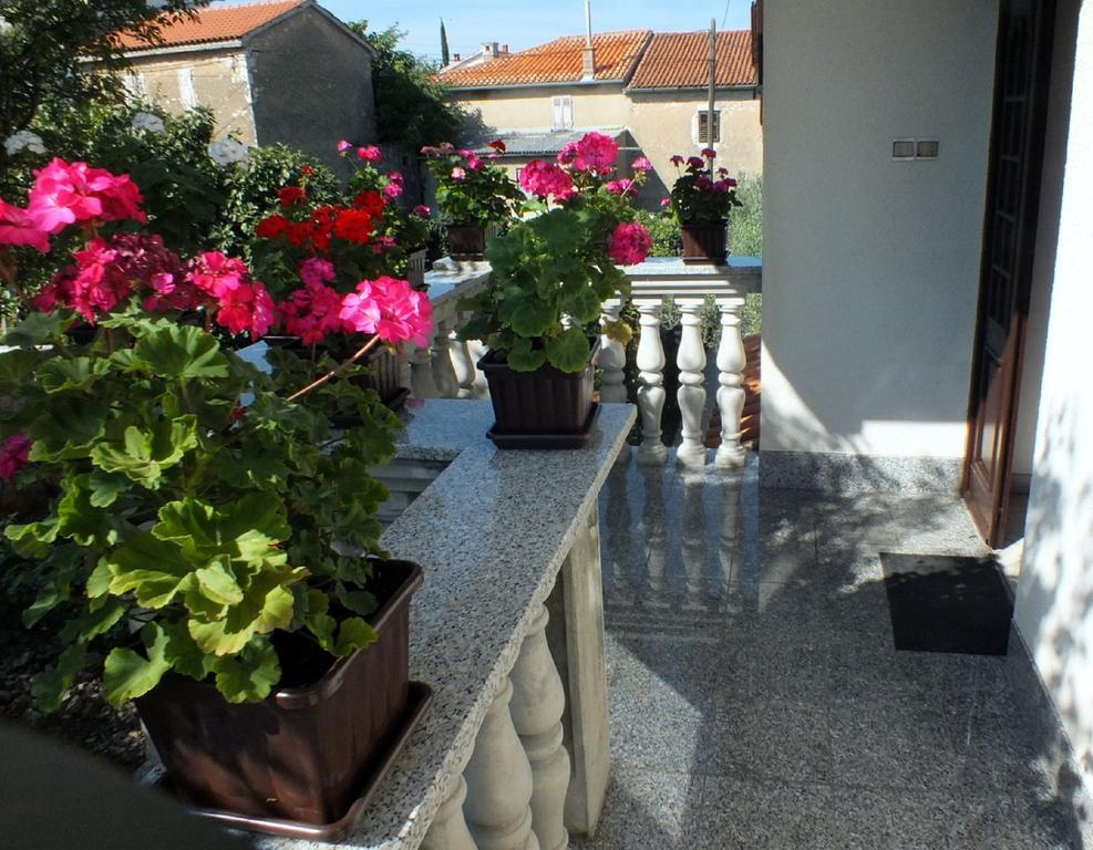 Apartments Wagner Dobrinj Exterior photo